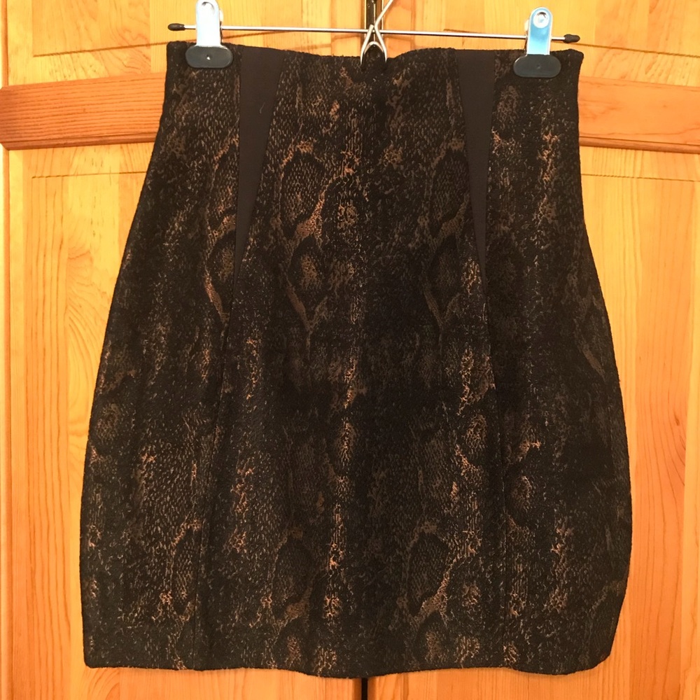 ADDISON * Black Snake Print Metallic Skirt * S